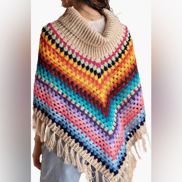 SACHI Multicolor Crochet Poncho - Picture 3 of 6